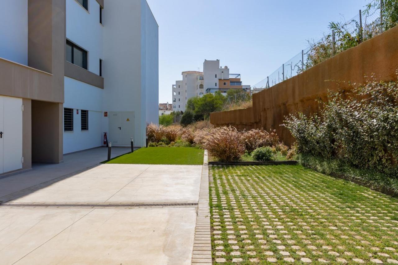 Cosy And Centrally Located Apartment In 埃斯特波纳 外观 照片