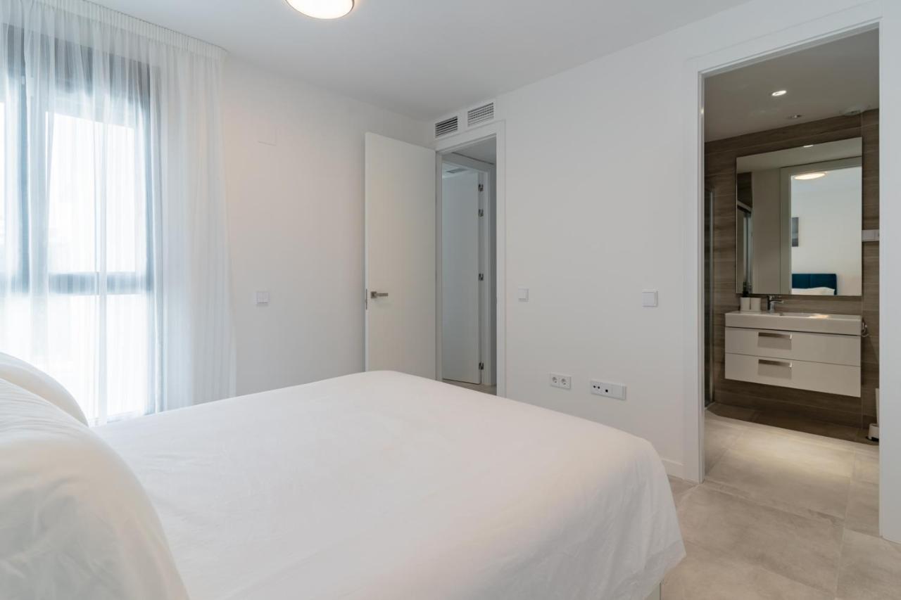Cosy And Centrally Located Apartment In 埃斯特波纳 外观 照片